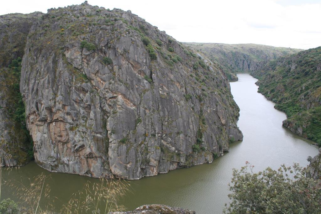 Quinta De La Barandica Affittacamere Miranda do Douro Esterno foto